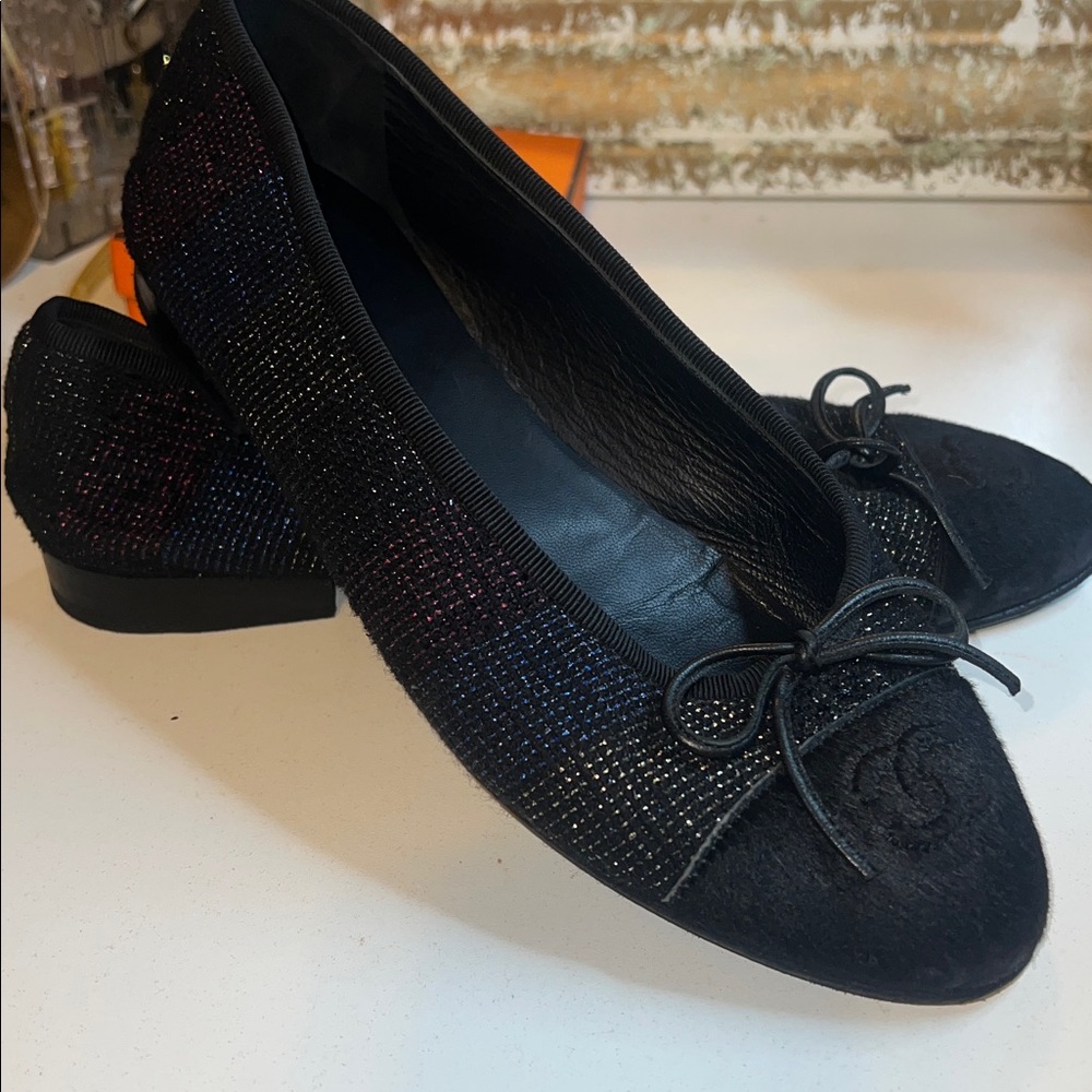 CHANEL Pony Hair & Lurex Ballet Flats - Size 38
